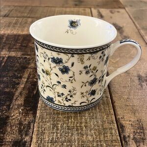 Victoria and Albert Museum London Blue Floral Porcelain Fine China Tea Cup